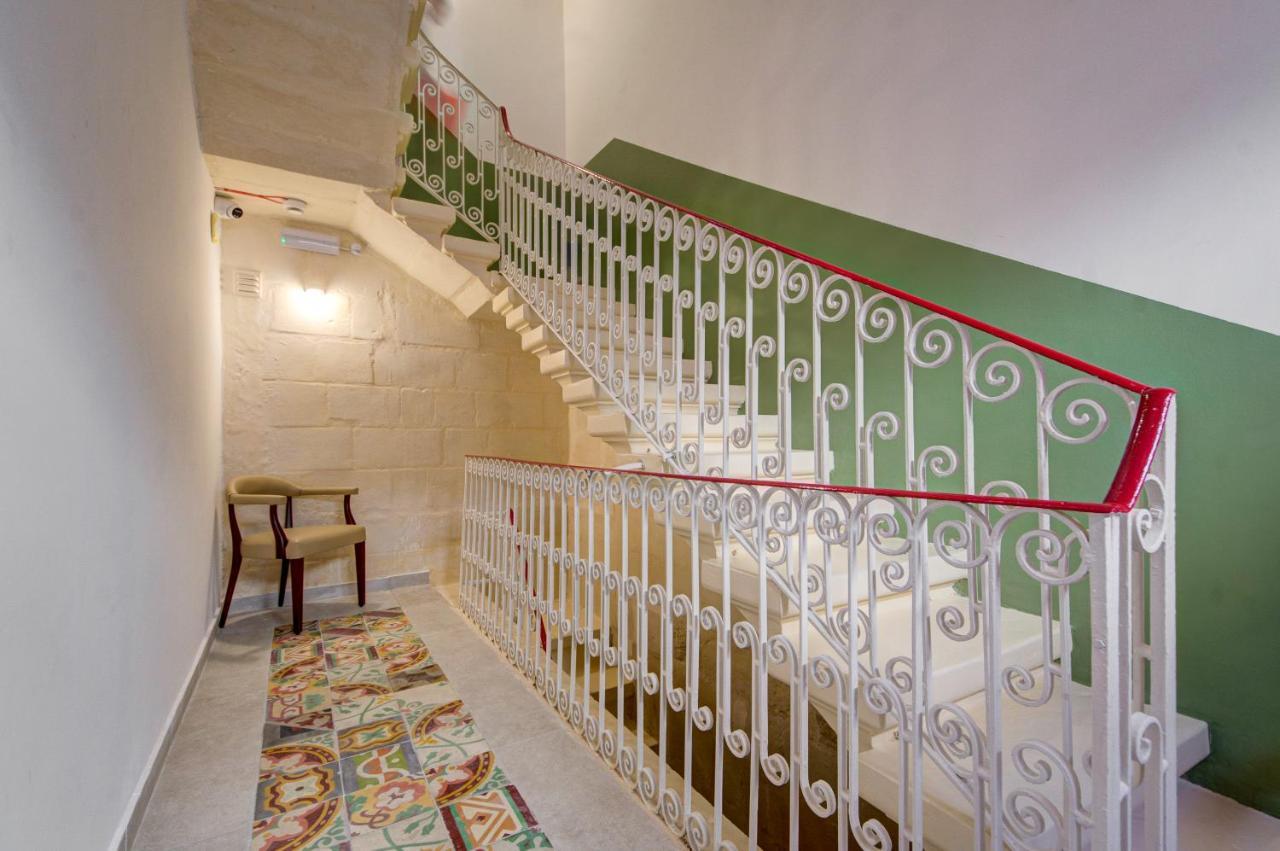 Casa Domenico 7 Hotell Valletta Exteriör bild